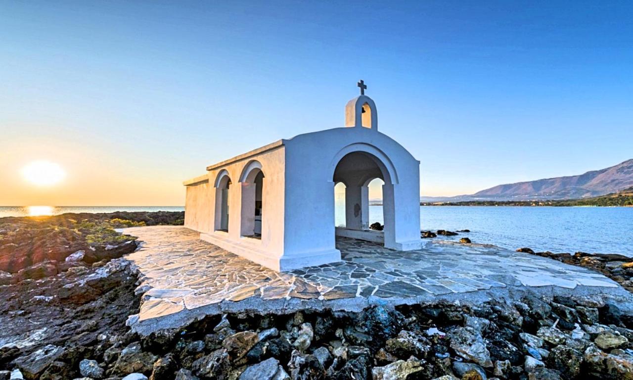 Orientem Villa Heated Pool Джорджополис Екстериор снимка